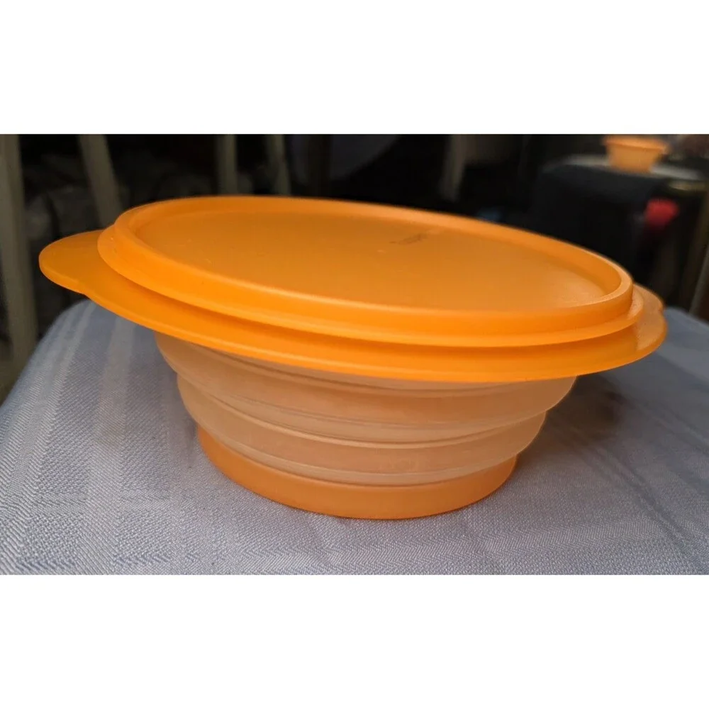Tupperware FlatOut Collapsible Container 950mL Orange 5453D-1 Silicone Storage